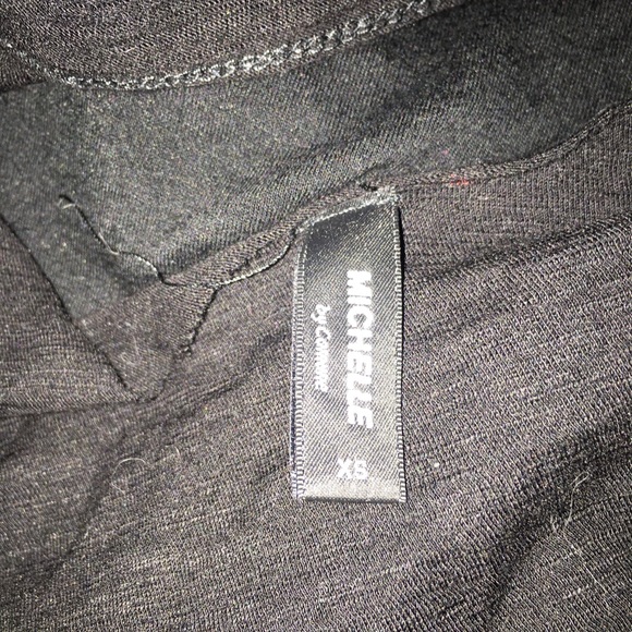 Michelle by Comune Black Distressed Top XS - Picture 3 of 3